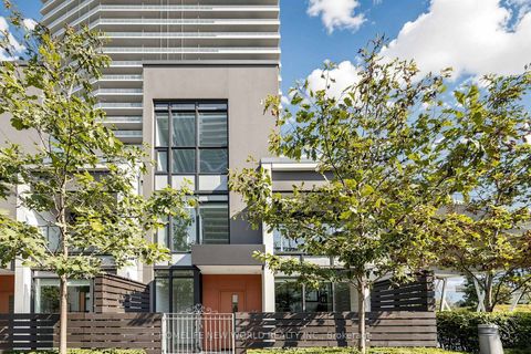 Photo 2 at TH15 - 113 McMahon Drive, Bayview Village, Toronto