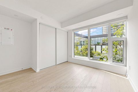 Photo 22 at TH15 - 113 McMahon Drive, Bayview Village, Toronto