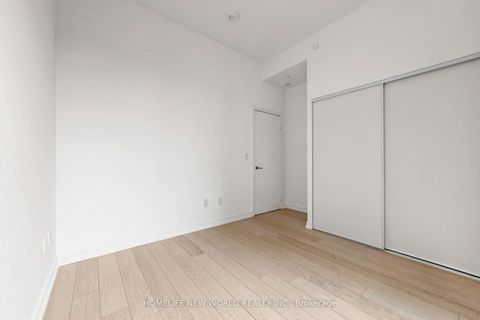 Photo 30 at TH15 - 113 McMahon Drive, Bayview Village, Toronto