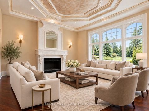 Photo 11 at 9 Legacy Court, Windfields, Toronto