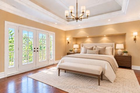 Photo 13 at 9 Legacy Court, Windfields, Toronto