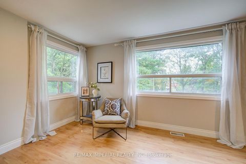 Photo 28 at 19 Penwick Crescent, North Richvale, Richmond Hill