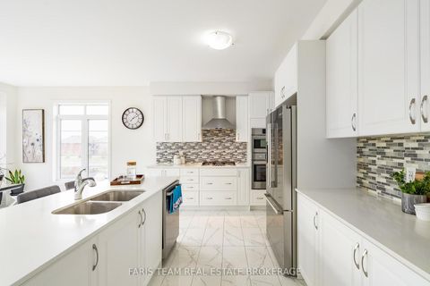 Photo 8 at 2263 Lozenby Street, Alcona, Innisfil