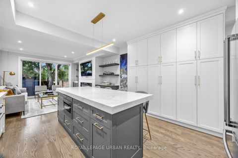 Photo 5 at 287 Glebemount Avenue, East York, Toronto
