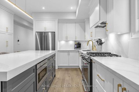 Photo 6 at 287 Glebemount Avenue, East York, Toronto