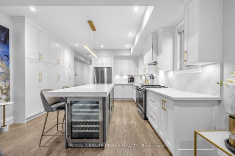 Photo 8 at 287 Glebemount Avenue, East York, Toronto