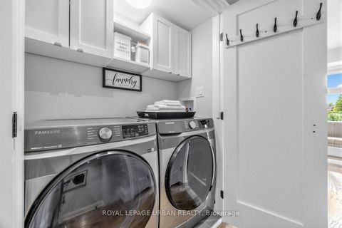 Photo 20 at 287 Glebemount Avenue, East York, Toronto