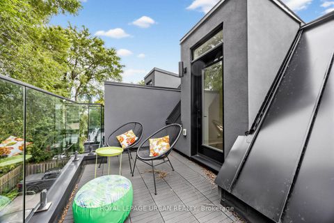 Photo 26 at 287 Glebemount Avenue, East York, Toronto