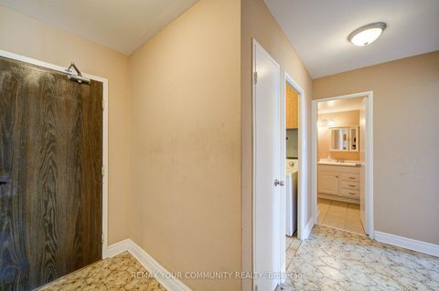 Photo 6 at 711 - 19 Four Winds Drive, York University Heights, Toronto