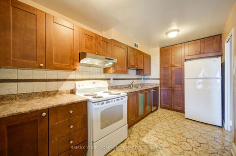 Photo 12 at 711 - 19 Four Winds Drive, York University Heights, Toronto