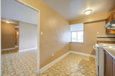 Photo 15 at 711 - 19 Four Winds Drive, York University Heights, Toronto
