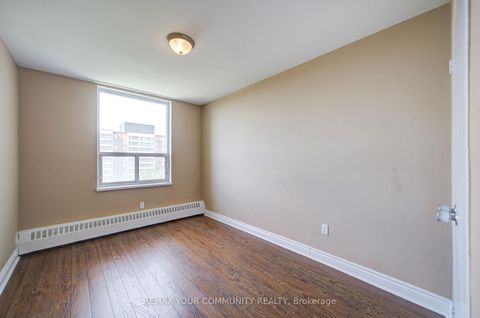 Photo 33 at 711 - 19 Four Winds Drive, York University Heights, Toronto