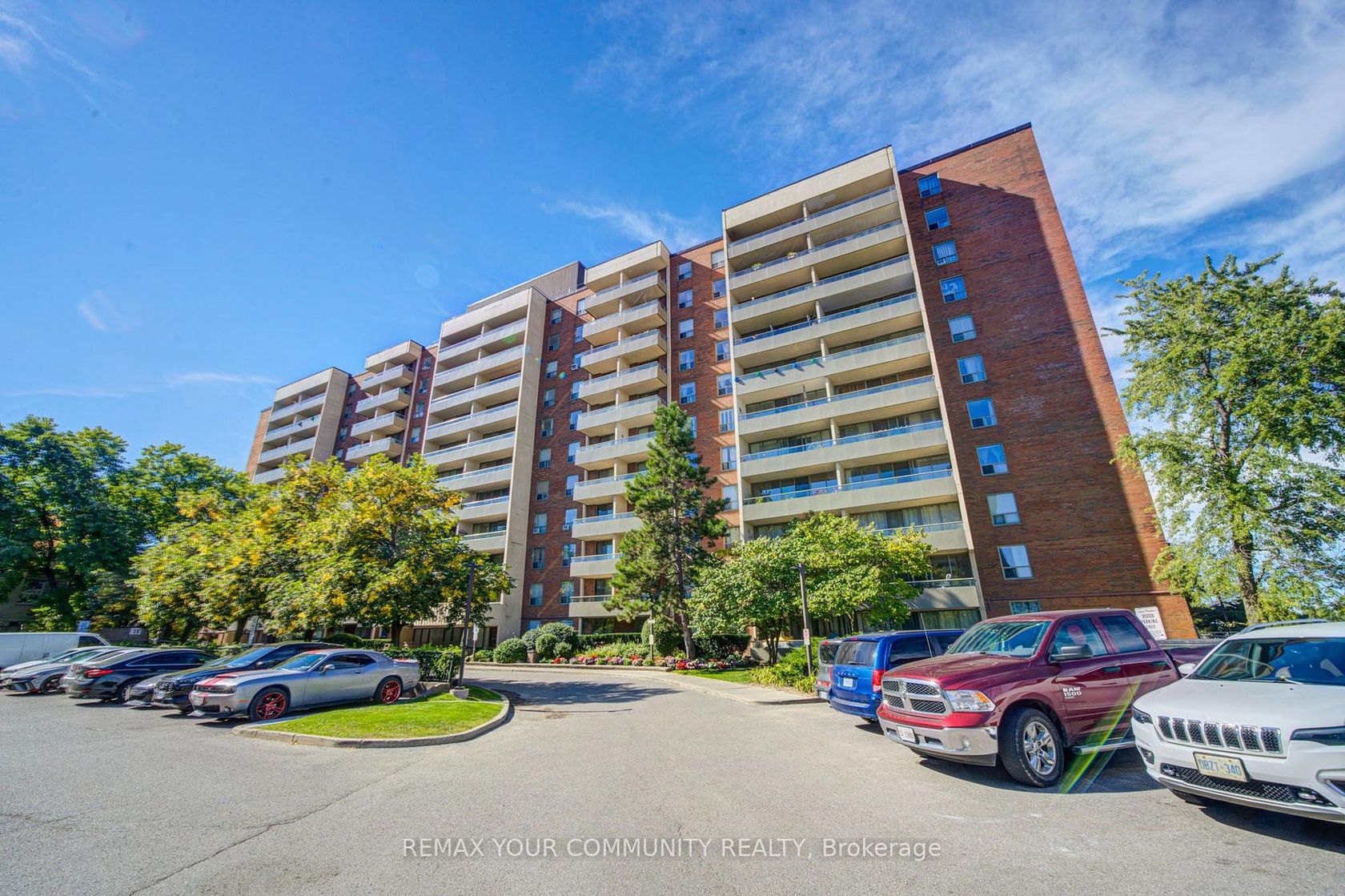 711 - 19 Four Winds Drive, York University Heights, Toronto 