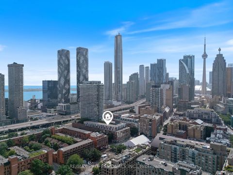 Photo 36 at 422 - 3 Market Street, Waterfront Communities C8, Toronto