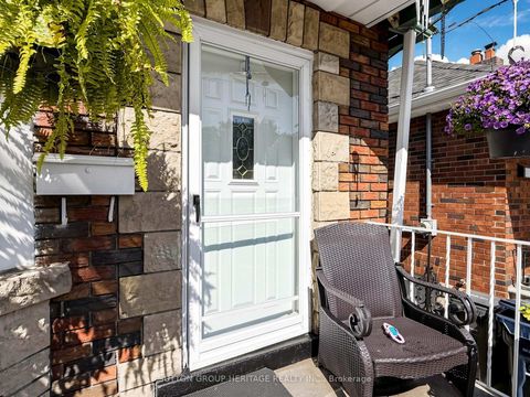 Photo 4 at 248 Westwood Avenue, East York, Toronto