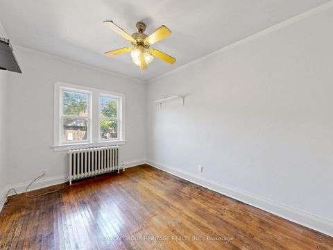 Photo 18 at 248 Westwood Avenue, East York, Toronto