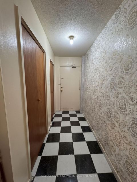 Photo 1 at 501 - 60 Stevenson Road, Jamestown, Toronto
