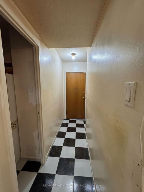 Photo 13 at 501 - 60 Stevenson Road, Jamestown, Toronto