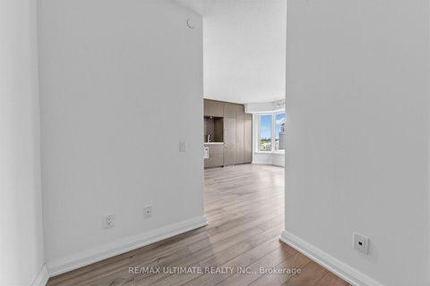 Photo 14 at 1607 - 155 Yorkville Avenue, Annex, Toronto