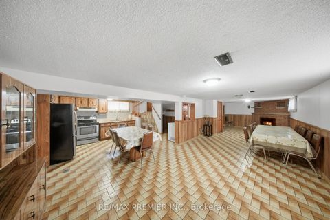 Photo 15 at 1 Mayo Drive, Rustic, Toronto