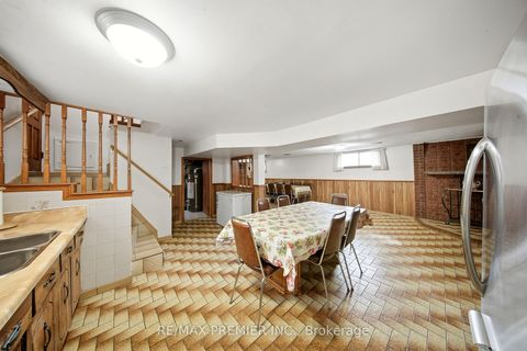 Photo 18 at 1 Mayo Drive, Rustic, Toronto