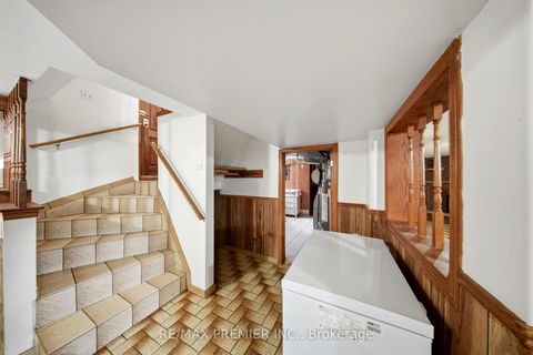 Photo 19 at 1 Mayo Drive, Rustic, Toronto