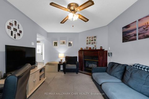 Photo 5 at 73 Brown Street, Holly, Barrie