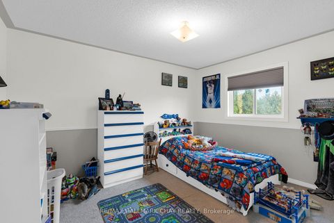 Photo 19 at 73 Brown Street, Holly, Barrie