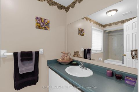 Photo 20 at 73 Brown Street, Holly, Barrie