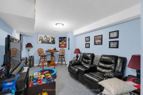 Photo 29 at 73 Brown Street, Holly, Barrie