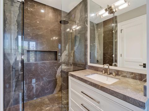 Photo 33 at 87 College View Avenue, Forest Hill South, Toronto