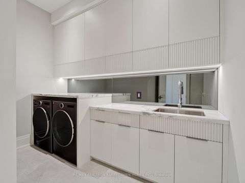 Photo 34 at 87 College View Avenue, Forest Hill South, Toronto