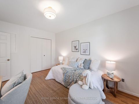 Photo 19 at 46 Manorglen Crescent, Malvern West, Toronto