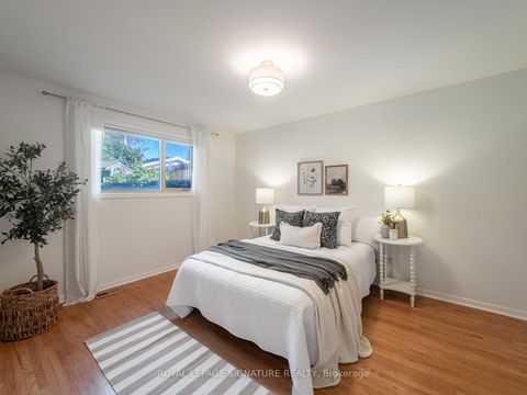 Photo 21 at 46 Manorglen Crescent, Malvern West, Toronto
