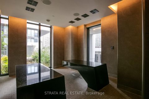 Photo 18 at 4610 - 1 Yorkville Ave Avenue, Annex, Toronto