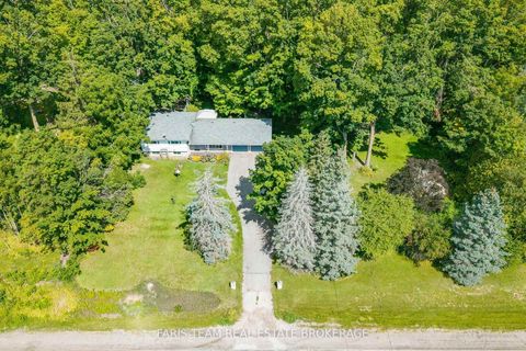 Photo 1 at 3114 Innisfil Beach Road, Rural Innisfil, Innisfil