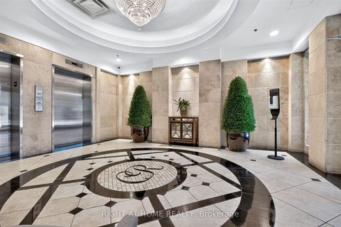 Photo 4 at 504 - 650 Mount Pleasant Road, Mount Pleasant West, Toronto