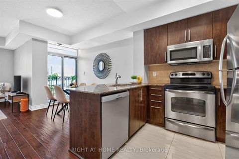 Photo 7 at 504 - 650 Mount Pleasant Road, Mount Pleasant West, Toronto