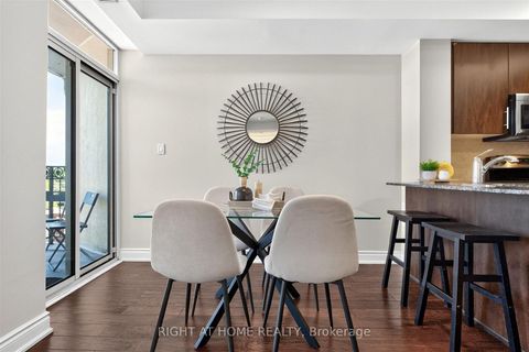 Photo 12 at 504 - 650 Mount Pleasant Road, Mount Pleasant West, Toronto