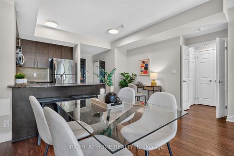 Photo 13 at 504 - 650 Mount Pleasant Road, Mount Pleasant West, Toronto