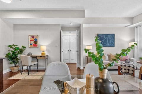 Photo 14 at 504 - 650 Mount Pleasant Road, Mount Pleasant West, Toronto