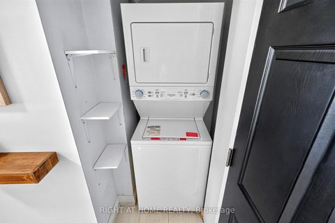 Photo 24 at 504 - 650 Mount Pleasant Road, Mount Pleasant West, Toronto