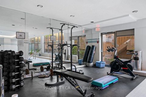 Photo 18 at 608 - 65 Scadding Avenue, Waterfront Communities C8, Toronto