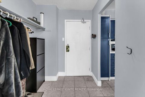 Photo 3 at 1712 - 3380 Eglinton Avenue E, Scarborough Village, Toronto