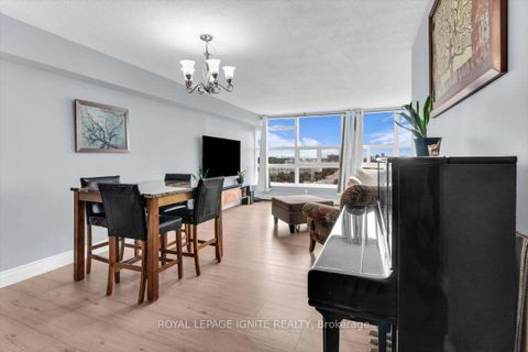 Photo 5 at 1712 - 3380 Eglinton Avenue E, Scarborough Village, Toronto