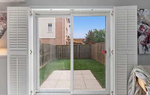 Photo 13 at 137 Mike Myers Drive, Dorset Park, Toronto