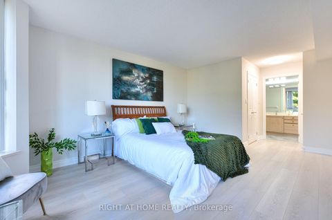 Photo 12 at 215 - 3181 Bayview Avenue, Steeles, Toronto