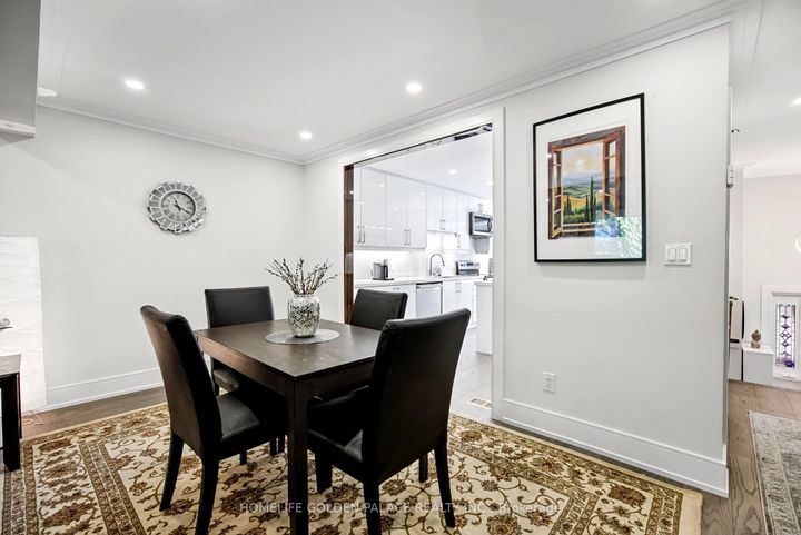Photo 12 at 8 Red Maple Court, Bayview Village, Toronto