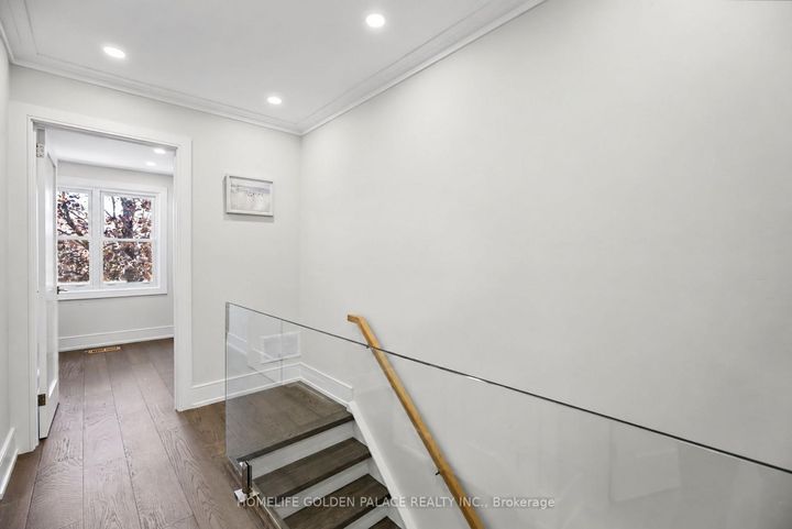 Photo 22 at 8 Red Maple Court, Bayview Village, Toronto