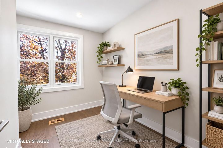 Photo 34 at 8 Red Maple Court, Bayview Village, Toronto